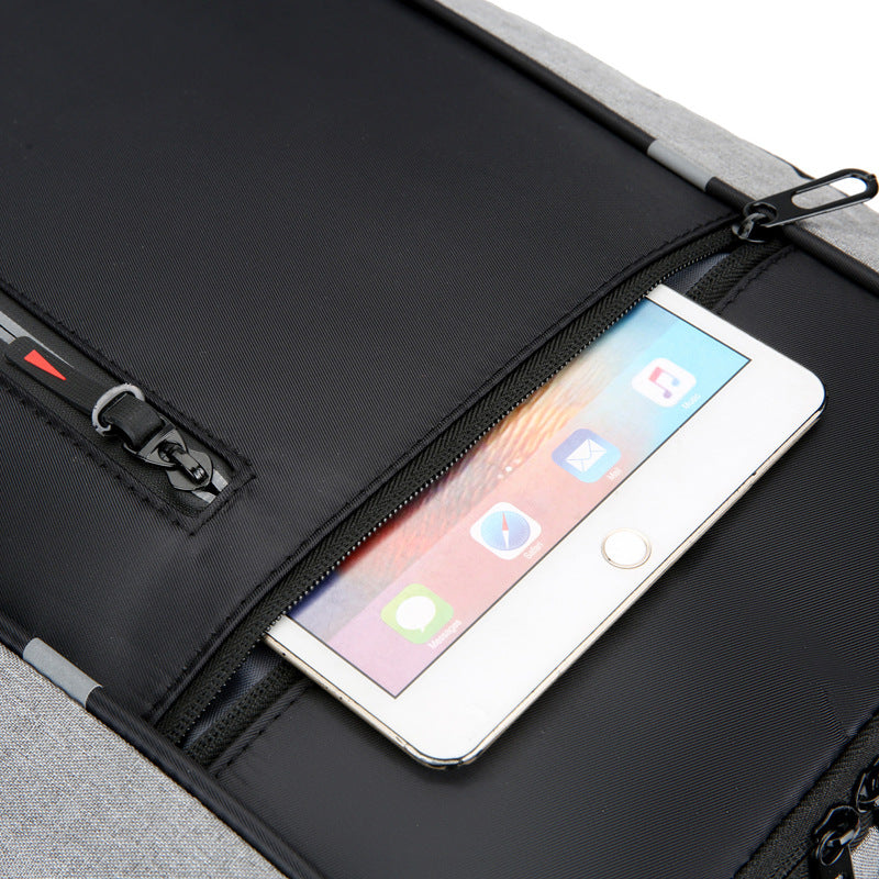 Multifunktionaler Sportrucksack mit Laptopfach und USB-Ladeanschluss für Unterwegs