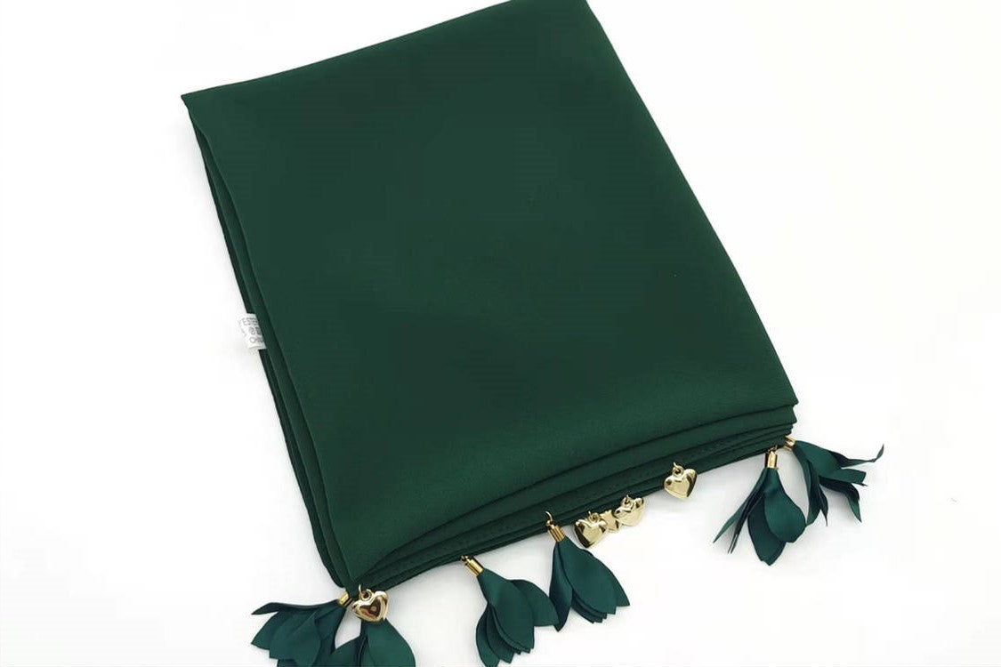 Hijab Chiffon 5 Farbe 180x75 cm Leicht 130g Optimaler Halt und Hoher Tragekomfor